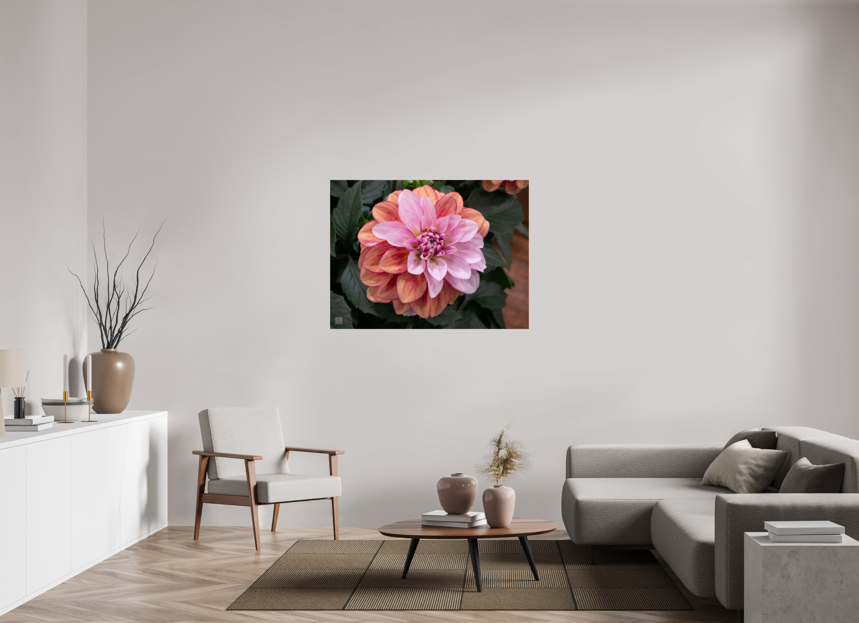 Dahlia_pink with red streak_ aspect ratio 4:3